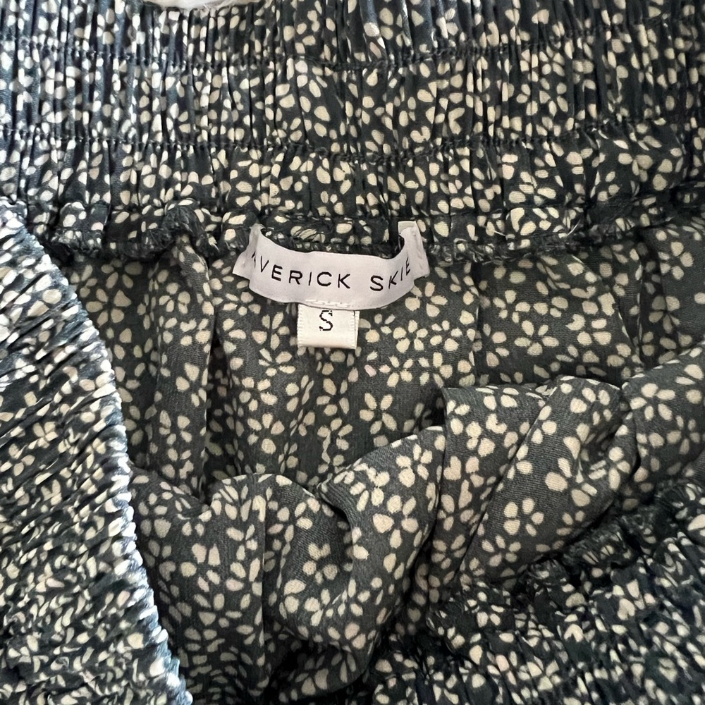 Runway scout • Maddalena Skirt in teal - Picture 4 of 5
